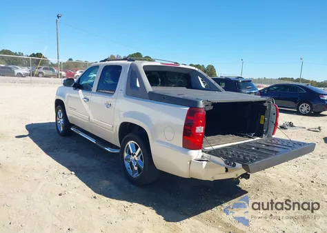 2011 Chevrolet Avalanche 1500 Ltz z USA, uszkodzony, nr VIN 3GNMCGE02BG119183